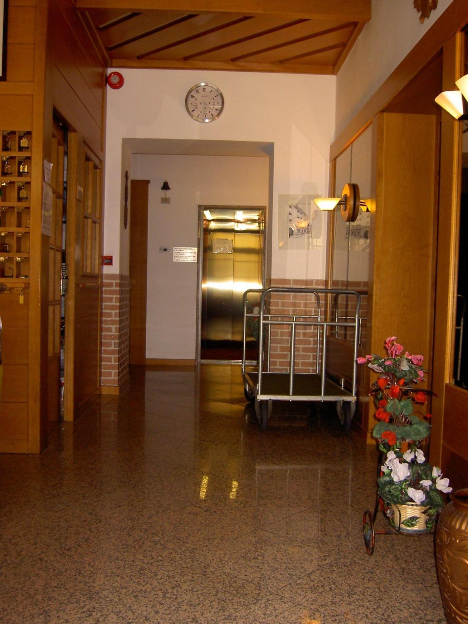 Hotel Doria Nago-Torbole Exterior photo
